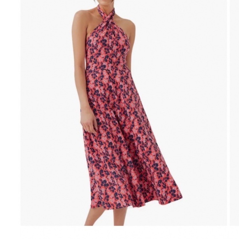 NWOT Pact XL Fit & Flare Open Back Maxi Dress Paradise Petals
Poppy Red Pockets